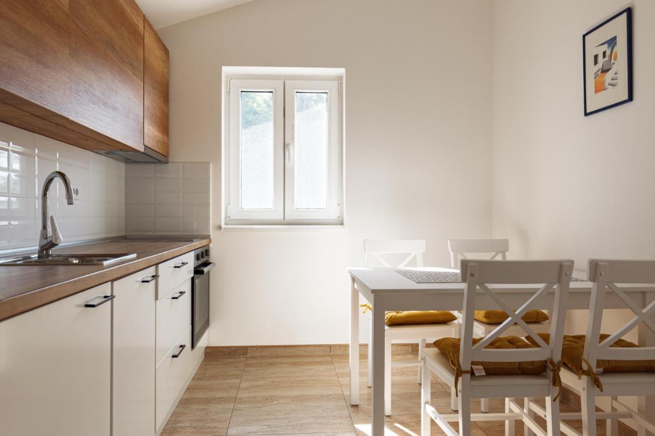 Apartmani Porto Golubăţ Exterior foto